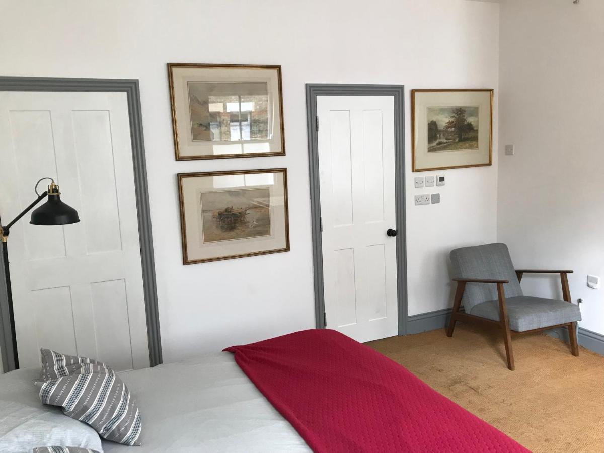 Lake Street Accommodation Оксфорд Экстерьер фото